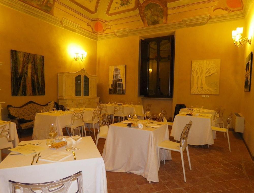 Relais Palazzo Paleologi Sec.Xiv Hotell Lu (Piedmont) Eksteriør bilde